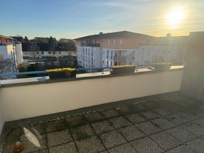3-Raum "Penthouse" ohne Dachschrägen mit EBK und Tageslichtbad+Tiefgarage