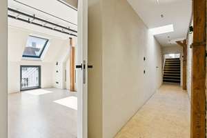 Bezugsfrei: Traumwohnung im Bötzow-Viertel mit Klima, Aufzug und kleiner Dachterrasse – Die vollständige Adresse der Immobilie erhältst du vom Anbieter., 10407 Prenzlauer Berg, Berlin – Vorschaubild 14