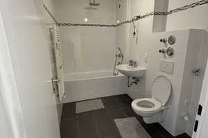 Property thumbnail 13