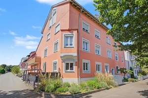 Wohnen an der Friedrichsau – stilvolle Maisonettewohnung in einer der begehrtesten Lagen Ulms – Die vollständige Adresse der Immobilie erhältst du vom Anbieter., 89073 Oststadt, Ulm – Vorschaubild 2