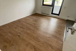 Sie suchen eine kleine gemütliche neue Wohnung mit einem großem Balkon? Dann habe ich das Richtige! – Badeteichstr. 50, 39126 Rothensee, Magdeburg – Vorschaubild 4
