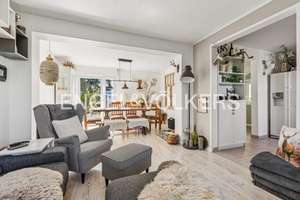 Idyllisches Zuhause mit großzügigem Garten und luxuriösen Annehmlichkeiten – Die vollständige Adresse der Immobilie erhältst du vom Anbieter., 50769 Fühlingen, Köln – Vorschaubild 3