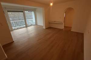 Großzügige 2-Schlafzimmer Wohnung mit Balkon