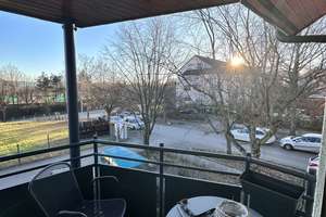 Vollständig renovierte Wohnung mit drei Zimmern sowie Balkon und Einbauküche in Stuttgart – Die vollständige Adresse der Immobilie erhältst du vom Anbieter., 70376 Birkenäcker, Stuttgart – Vorschaubild 2