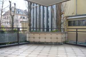 SANIERTE- IDYLLISCHE RUHIGE WOHNUNG MIT SCHWIMMBAD – Margaretenstraße 9, 40235 Grafenberg, Düsseldorf – Vorschaubild 5
