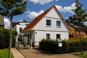 Attraktives Einfamilienhaus– 5 Zimmer, hochwertige Einbauküche und familienfreundliches Wohnambiente