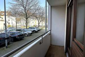 Wohlfühlen mit viel Platz: 3-ZW im EG mit großer Süd-Terrasse & 2 Loggien in KA-Mühlburg – Die vollständige Adresse der Immobilie erhältst du vom Anbieter., 76185 Mühlburg, Karlsruhe – Vorschaubild 12