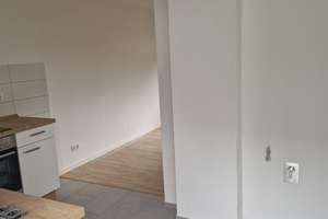 3,5-Zimmer-Wohnung in Koblenz-Karthause mit E-Stellplatz – Die vollständige Adresse der Immobilie erhältst du vom Anbieter., 56075 Karthause Nord, Koblenz – Vorschaubild 4