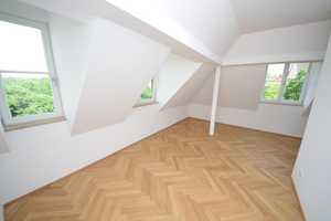 Hochwertig sanierte Maisonettewohnung mit Loggia, Fußbodenheizung und Parkettboden! – Beethovenstraße 22, 9130 Chemnitz – Vorschaubild 7
