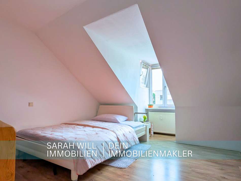 Schlafzimmer DG