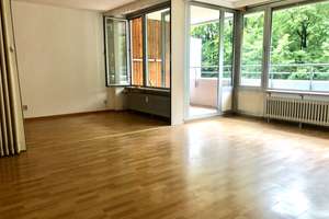 Ruhige 1,5 Zimmer-Wohnung mit West-Balkon in 70599 Stuttgart-Asemwald