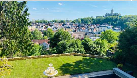 Bild von Landhausvilla in Premiumlage mit unvergleichlichem Burgblick
