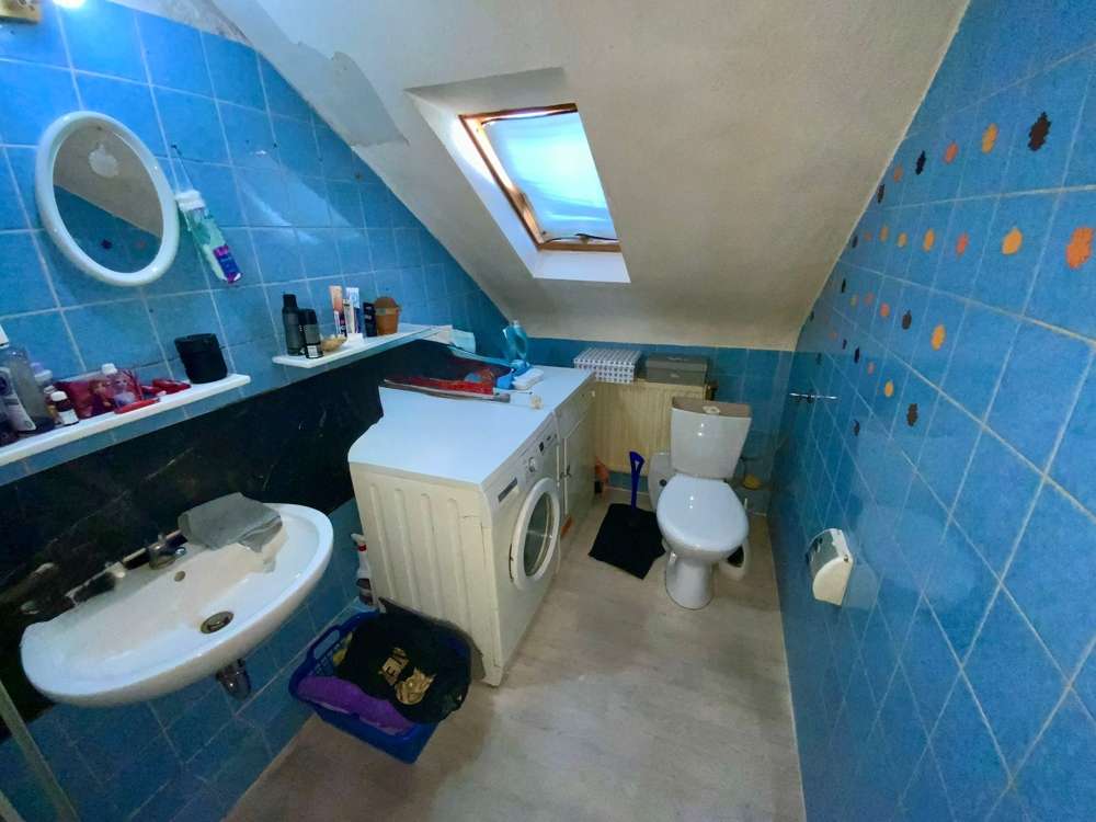 Immobilie in Wiesloch - GLOBAL INVEST SINSHEIM | Stilvoll wohnen im Altbau-zwei Wohnungen in begehrter Innenstadtlage - Bild 5