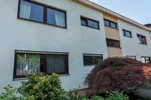 ** EIGENER GARTEN, WOHNEN IM AUKAMM & 1 ZIMMER APPARTEMENT IM DG ** – Wiesbaden – Vorschaubild 2