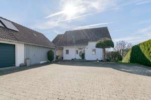 Exklusives Architektenhaus mit Einliegerwohnung in ländlicher Bestlage von Tettnang – Die vollständige Adresse der Immobilie erhältst du vom Anbieter., 88069 Tettnang – Vorschaubild 32