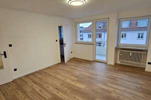 Erstbezug nach Kernsanierung 2 Zimmer Wohnung Schwabing möbliert auf Wunsch. – Elisabethstraße 39, 80796 Neuschwabing, München – Vorschaubild 1