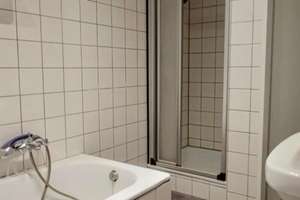 Von privat - schöne 3-Zi.-Whg. + Garten + Terrasse in Paderborn Schloß Neuhaus, ruhige + tolle Lage – Die vollständige Adresse der Immobilie erhältst du vom Anbieter., 33104 Schloß Neuhaus, Paderborn – Vorschaubild 18