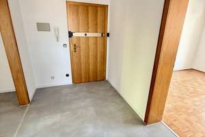 Helle 2-Zimmer-Wohnung mit großem Balkon in Düsseldorf-Lierenfeld – Gleiwitzer Straße 9, 40231 Eller, Düsseldorf – Vorschaubild 9