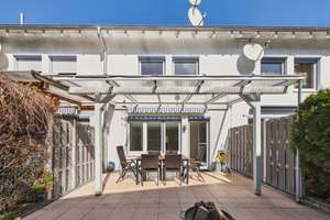 Charmantes Reihenmittelhaus mit großer Terrasse, EBK & Garage in Tischardt – Die vollständige Adresse der Immobilie erhältst du vom Anbieter., 72636 Frickenhausen – Vorschaubild 16