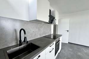 Bezugsfertig mit Skylineblick – renoviertes 1-Zimmer-Apartment in Frankfurt Nied – 65934 Nied, Frankfurt am Main – Vorschaubild 3