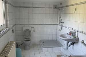 ImmobilienPunkt***Charmantes Haus in Alleinlage – Wohnen mitten in den Weinbergen südlich von Bodenh – Die vollständige Adresse der Immobilie erhältst du vom Anbieter., 55294 Bodenheim – Vorschaubild 8
