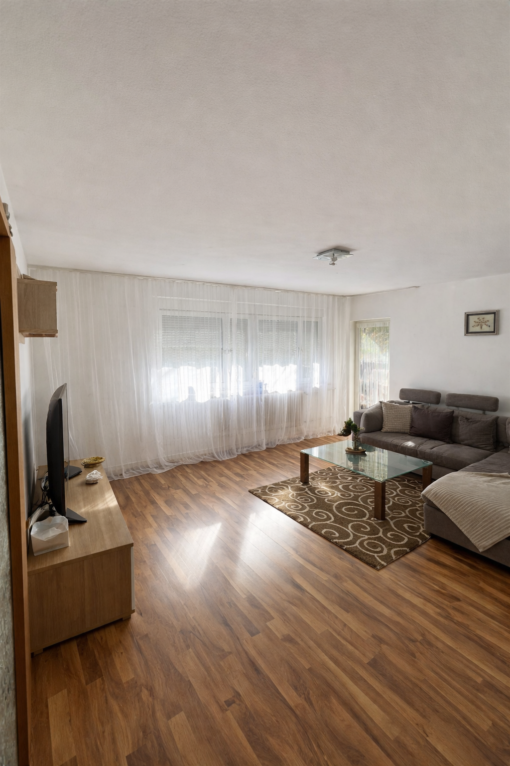 Immobilie in Ulm - Lichtdurchflutete 4-Zimmer-Stadtwohnung in ruhiger Lage – Ulm Mitte, mit Erbbaurecht - Bild 6