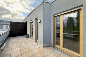 PENTHOUSE mit BLICK   :::   2 ZI + große DACHTERRASSE – Die vollständige Adresse der Immobilie erhältst du vom Anbieter., 65189 Südost, Wiesbaden – Vorschaubild 11