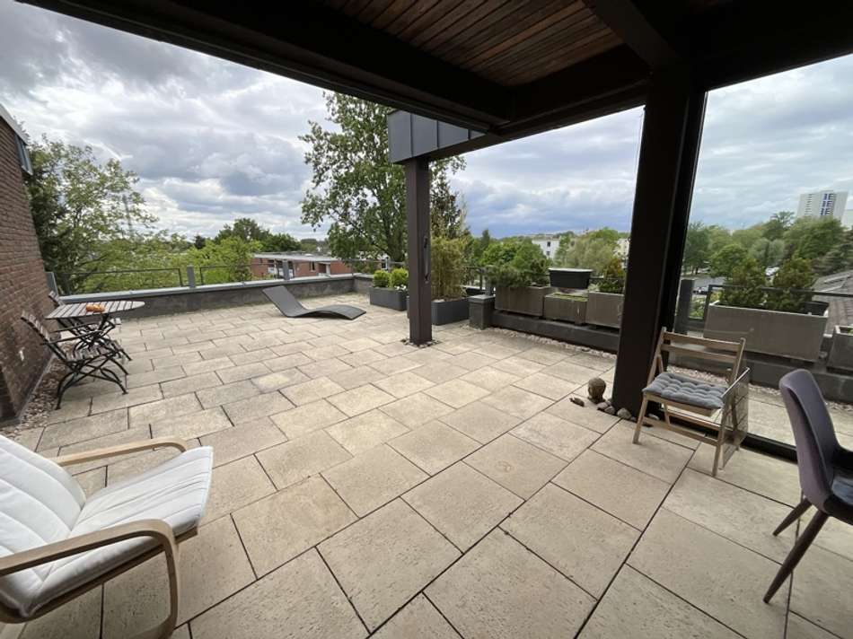 Terrasse mit Überdachung -3