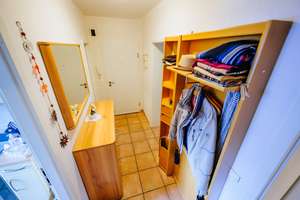 Ideal für Kapitalanleger!
Langfristig vermietet & sehr gepflegt – Die vollständige Adresse der Immobilie erhältst du vom Anbieter., 33689 Sennestadt, Bielefeld – Vorschaubild 5
