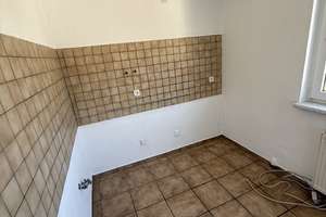  Helle 3-Zimmer-Dachgeschosswohnung (94 m²) – frisch renoviert in Köln-Kalk – Augsburger Strasse 2, 51103 Höhenberg, Köln – Vorschaubild 11