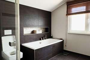 Direkte Wasserlage in Berlin: Exklusives Haus am See mit Bootssteg, Sauna &  A+ Energieeffizienz – Die vollständige Adresse der Immobilie erhältst du vom Anbieter., 13503 Heiligensee, Berlin – Vorschaubild 15