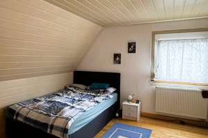 Charmante, moderne Doppelhaushälfte mit großzügigem Grundstück in ruhiger Wohnlage – Die vollständige Adresse der Immobilie erhältst du vom Anbieter., 78194 Immendingen – Vorschaubild 13