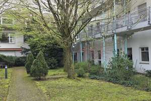 Stilvolle Split-Level-Loftwohnung mit Garten in sanierter Fabrik mit TG Stellplatz – 40489 Angermund, Düsseldorf – Vorschaubild 3