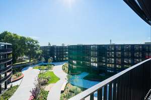 Investieren am Elbufer – Smarte 1-Zimmer-Wohnung mit Loggia im Marina Garden