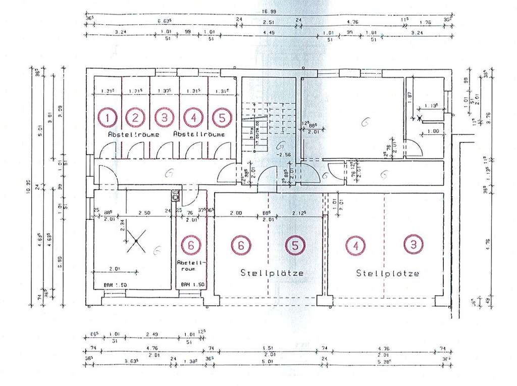 Immobilie in Fraureuth - Attraktive 3-Raumwohnung mit Balkon & Carport-Stellplatz in Fraureuth! Modernisierungsbedürftig! - Bild 3