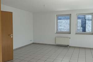 +++ Vollständig renovierte 3-Zimmer-Maisonette-Wohnung mit Terrasse in Solingen +++ – Kirchgasse 6, 42697 Ohligs/Aufderhöhe/Merscheid, Solingen – Vorschaubild 3