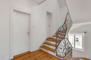 1205m² am Grünen Hügel! Stilvolle Stadtvilla mit traumhaftem Grundstück und guter Substanz – Die vollständige Adresse der Immobilie erhältst du vom Anbieter., 95445 Gartenstadt/Wendelhöfen, Bayreuth – Vorschaubild 7