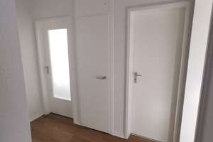 Uninahe 3-Zimmer Wohnung mit 2 Loggias und Tiefgaragenstellplatz – Jägerhofstraße 108A, 42119 Elberfeld, Wuppertal – Vorschaubild 11