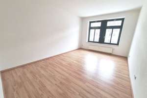 Lichtdurchflutete 3-Raum-Wohnung mit Balkon in liebevoll saniertem Gründerzeithaus im Herzen von Che – Henriettenstraße  73, 9112 Kaßberg, Chemnitz – Vorschaubild 27