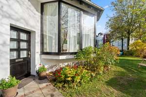 Attraktives Reihenendhaus mit besonderer Architektur und großzügigem Raumkonzept in Bonn-Hardtberg – Die vollständige Adresse der Immobilie erhältst du vom Anbieter., 53125 Brüser Berg, Bonn – Vorschaubild 4