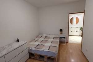2 Wohnungen zu vermieten: Helle 2-Zimmer-Wohnung mit kl. Balkon & tolle Erdgeschosswohnung – Collenbachstrasse 87, 40476 Derendorf, Düsseldorf – Vorschaubild 10