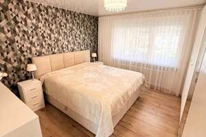 Stilvoll modernisierte Wohnung mit Balkon und Einbauküche in Düsseldorf  – Die vollständige Adresse der Immobilie erhältst du vom Anbieter., 40589 Holthausen, Düsseldorf – Vorschaubild 16
