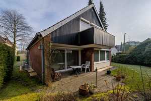 Bremerhaven - Speckenbüttel // Stilvolles Einfamilienhaus mit Charme am Eingang vom Speckenbütteler  – Bremerhaven – Vorschaubild 3