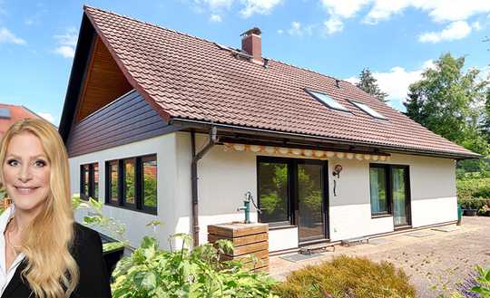 Ruhig gelegen, vielseitig nutzbar – großzügiges Zweifamilienhaus mit Einliegerwhg. im Schanzgebiet