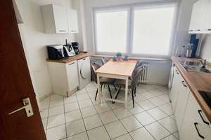 Hell, stadtnah und ruhig - moderne 2,5 Whg mit Balkon, bezugsfertig renoviert – Markscheide 20, 45143 Altendorf, Essen – Vorschaubild 3