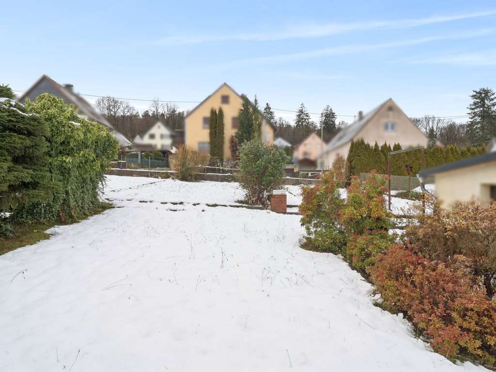 Immobilie in Niedernhausen - Charmantes Einfamilienhaus in ruhiger Lage von Niedernhausen-Königshofen mit Garten - Bild 1