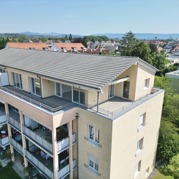 Barrierefreie Penthouse-Wohnung mit Fußbodenheizung, großer Terrasse und TG-Stellplatz!