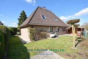 Charmantes Einfamilienhaus mit Wintergarten und Garage in Bremen-Burgdamm – Die vollständige Adresse der Immobilie erhältst du vom Anbieter., 28719 Burgdamm, Bremen – Vorschaubild 4