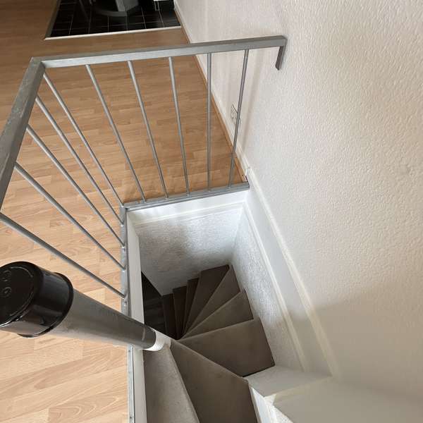 *** charmante 2-Zimmer-Wohnung - Burtscheid - mit Garten und Garage ***