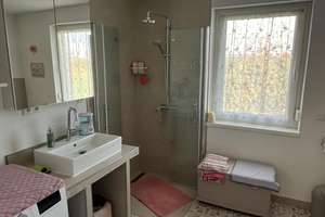 Platz für Generationen! Traumhaftes Mehrfamilienhaus mit 4 Wohnungen in Niddatal – Die vollständige Adresse der Immobilie erhältst du vom Anbieter., 61194 Niddatal – Vorschaubild 6